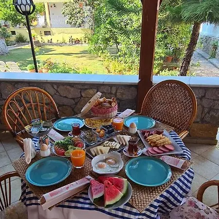 ılkiz Otel 2*