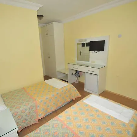 Otel ılkiz 2*