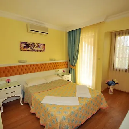 ılkiz Otel 2*