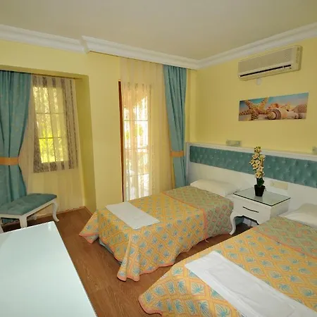 ılkiz Otel