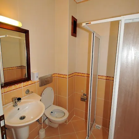 ılkiz Otel